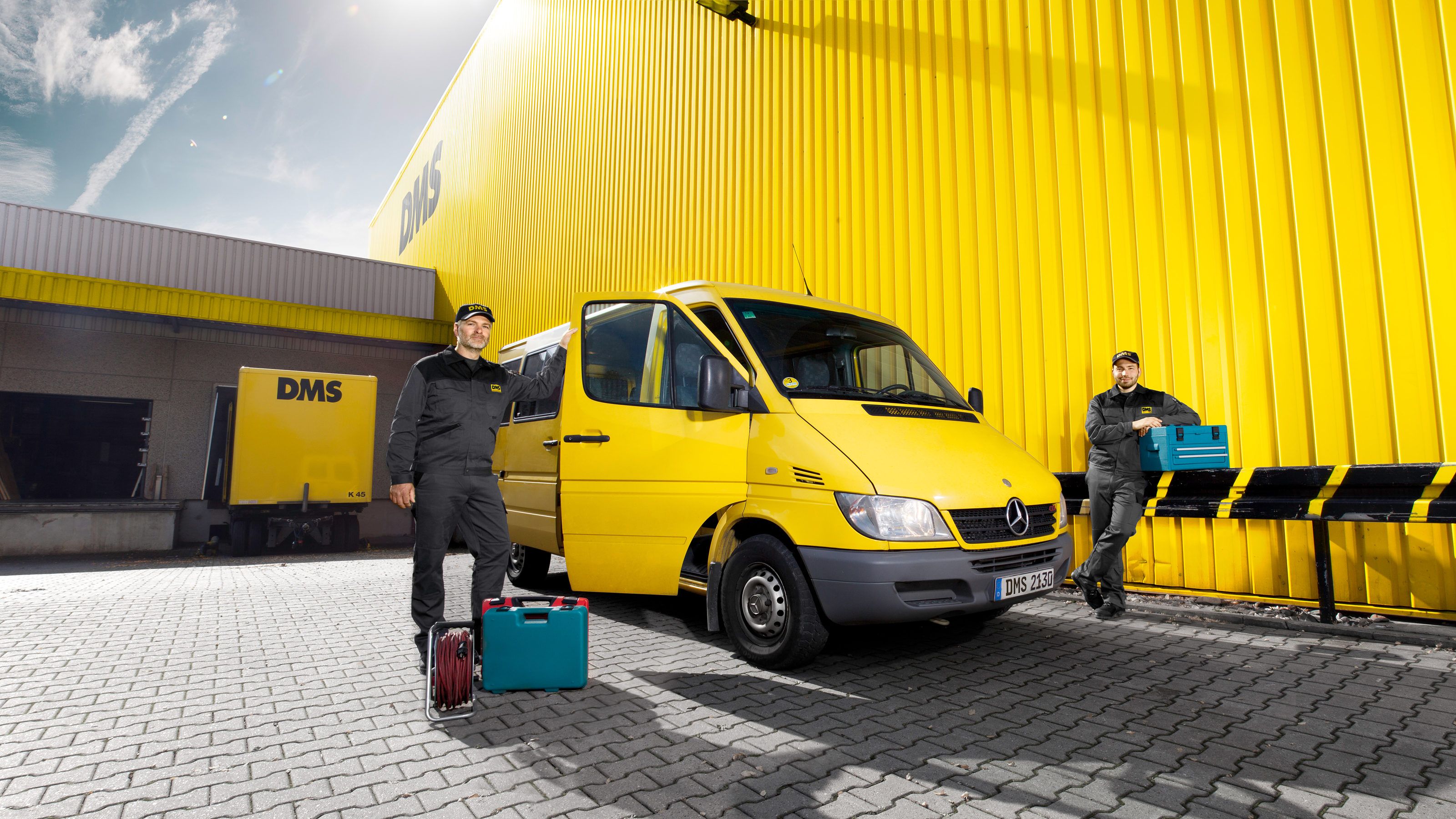 Handwerker transporter halle