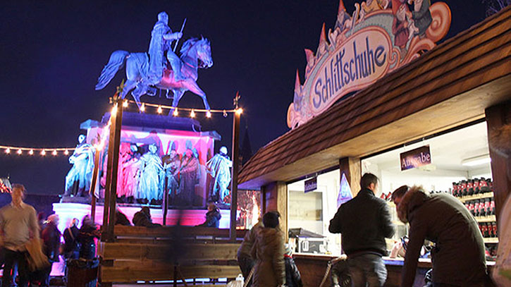 NIESEN unterstützt Weihnachtsstimmung am Kölner Heumarkt