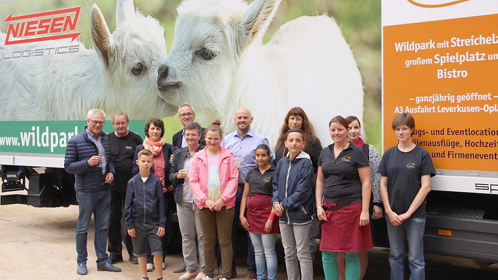 Neu! Tierisch praktischer Lastwagen bei NIESEN