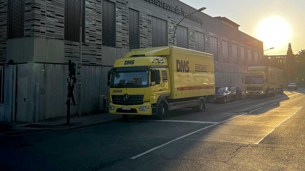NIESEN zieht Logistikzentrum mehrerer Kliniken in nur 24 Stunden um