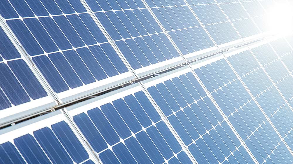 10 Jahre Photovoltaik bei NIESEN. Über 1.340 Tonnen CO2 durch das Solardach vermieden